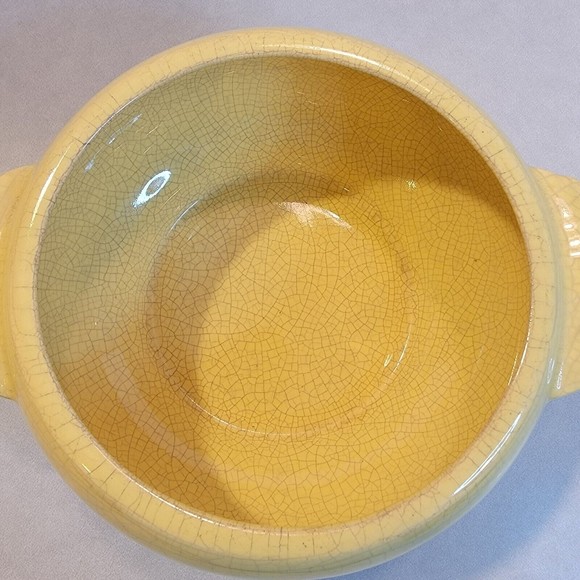 Vtg Yellow Caliente Pottery Casserole Metal Trivet Bakelite Handles - Top Issues - Picture 8 of 12